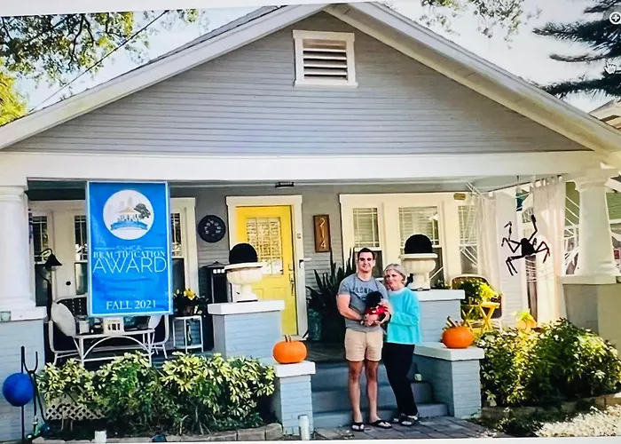 Rivercrest Bungalow Retreat